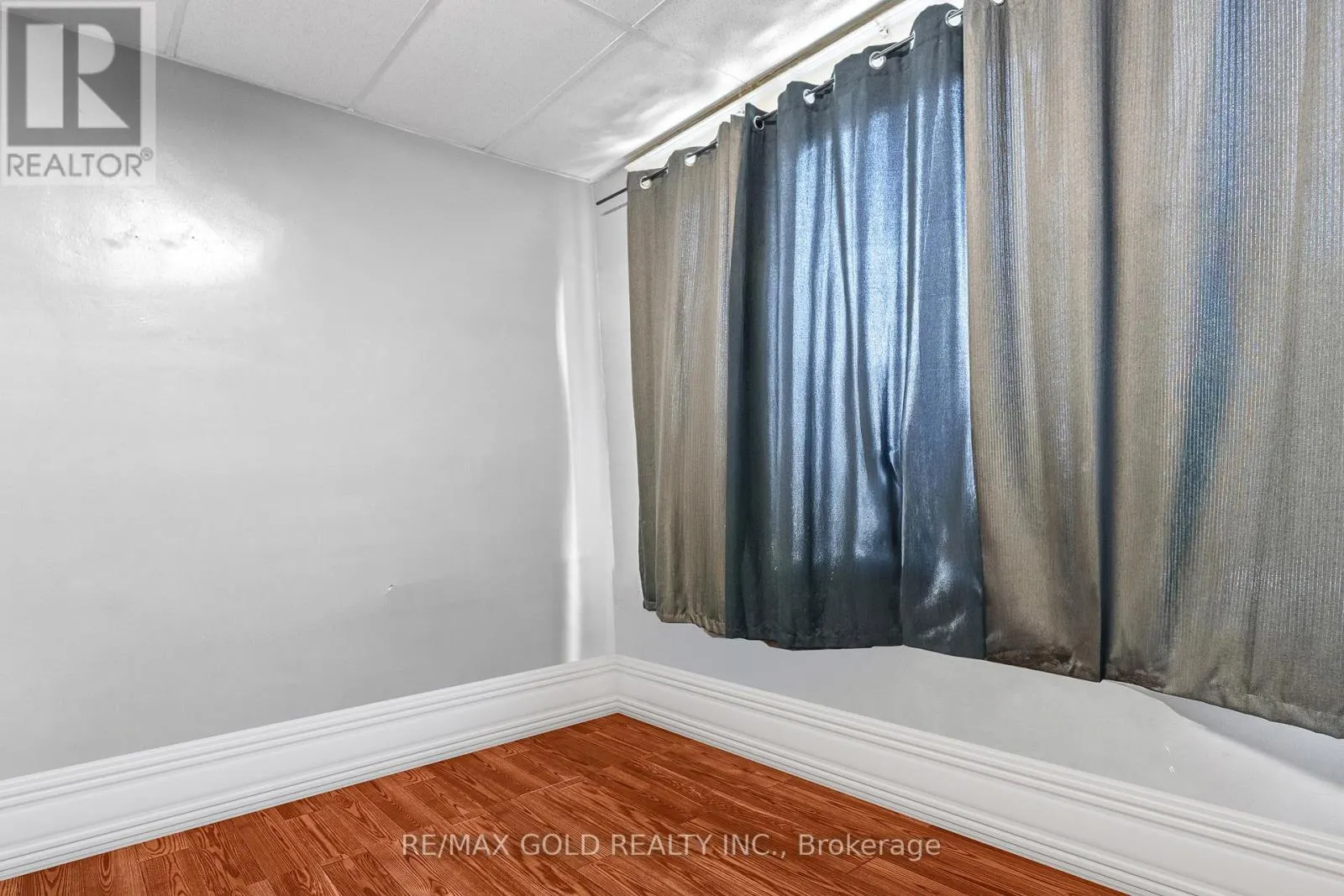 5899 MAIN STREET
