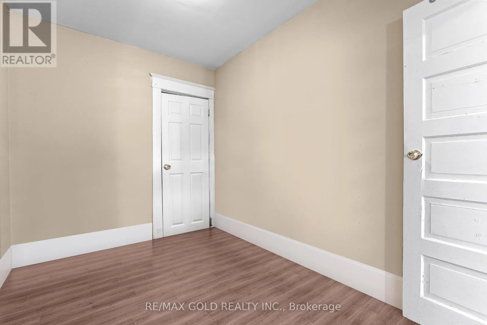 5899 MAIN STREET
