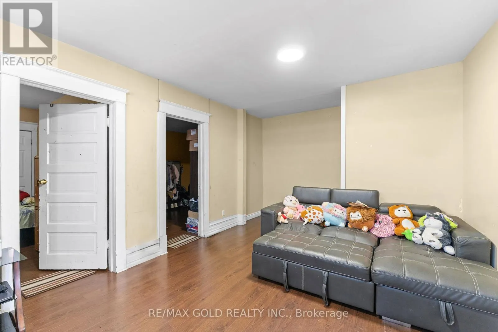 5899 MAIN STREET