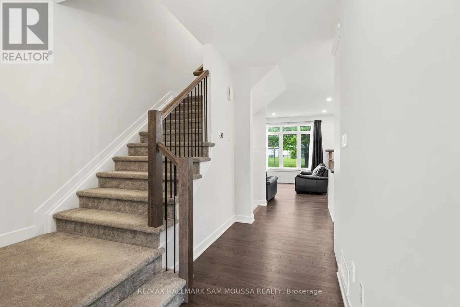 33 MAC BEATTIE DRIVE