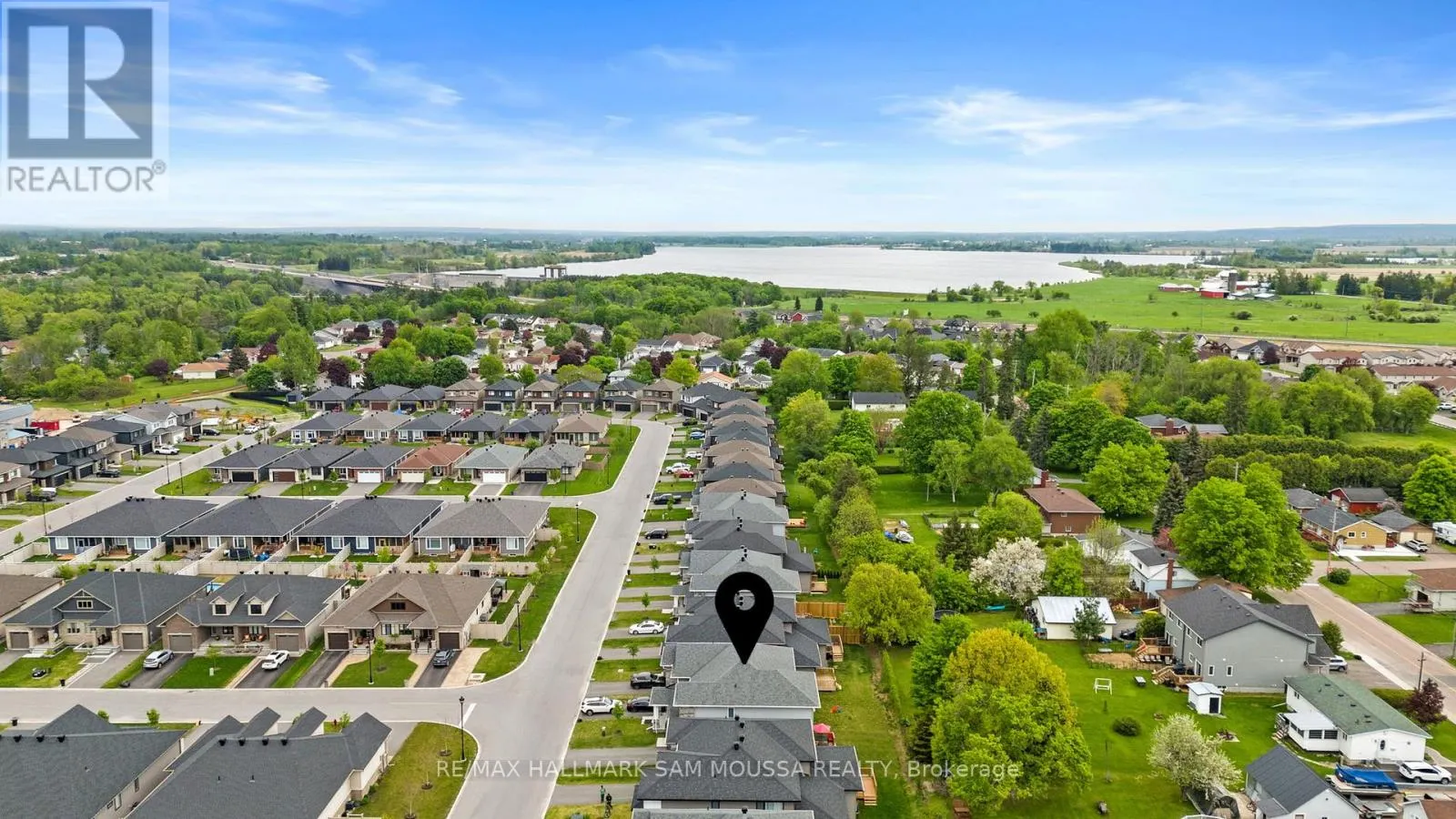 33 MAC BEATTIE DRIVE