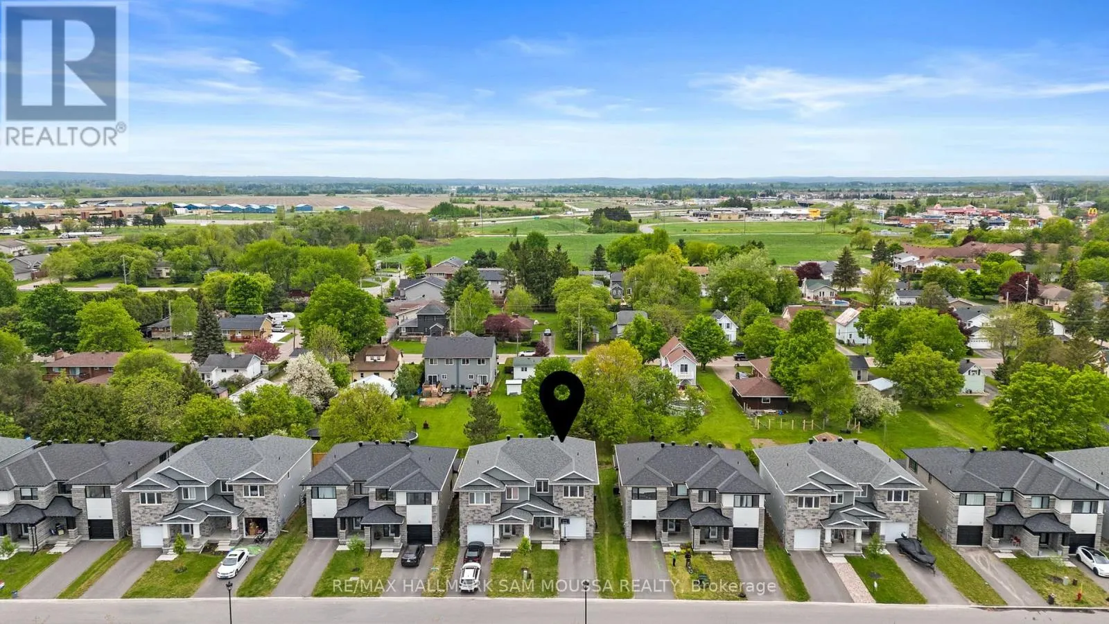 33 MAC BEATTIE DRIVE