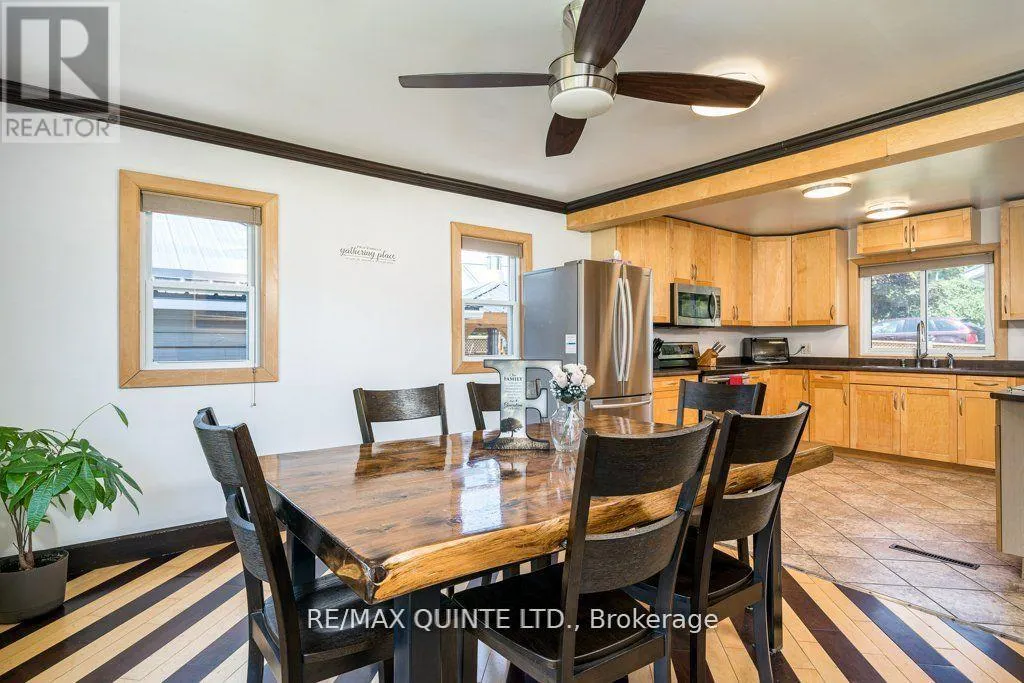 348 RIVER STREET W