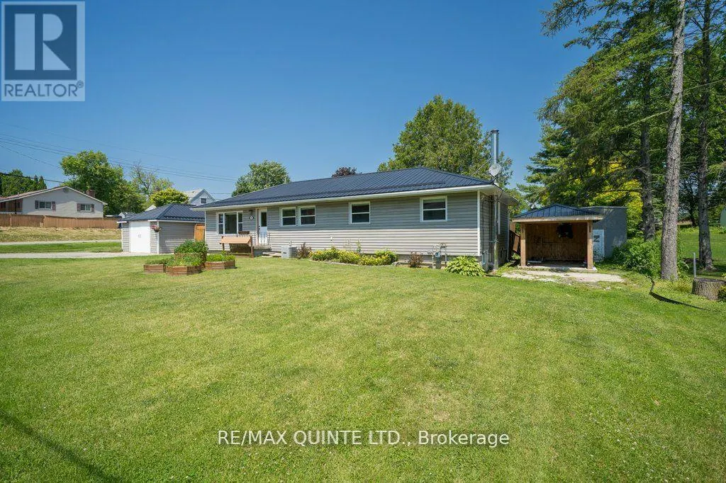 348 RIVER STREET W