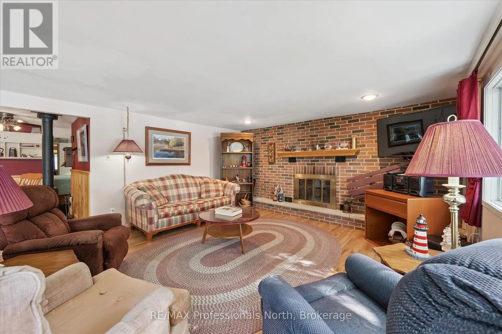 166 LAKEVIEW AVENUE