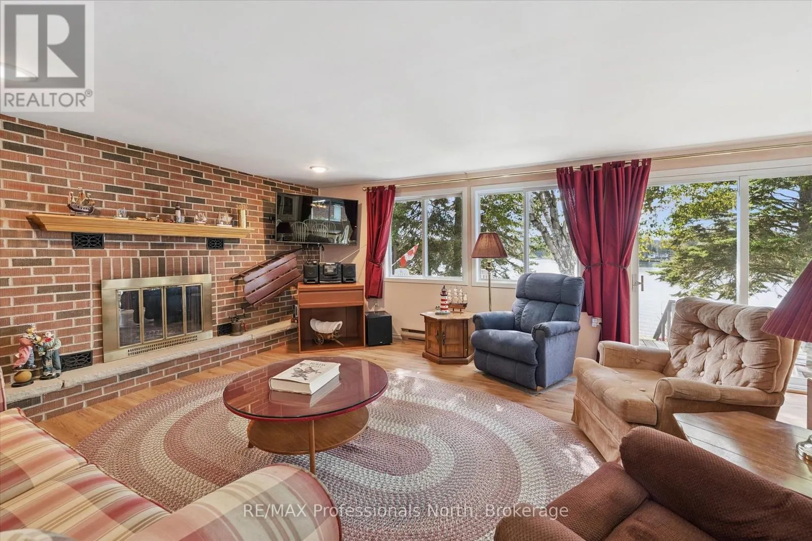 166 LAKEVIEW AVENUE