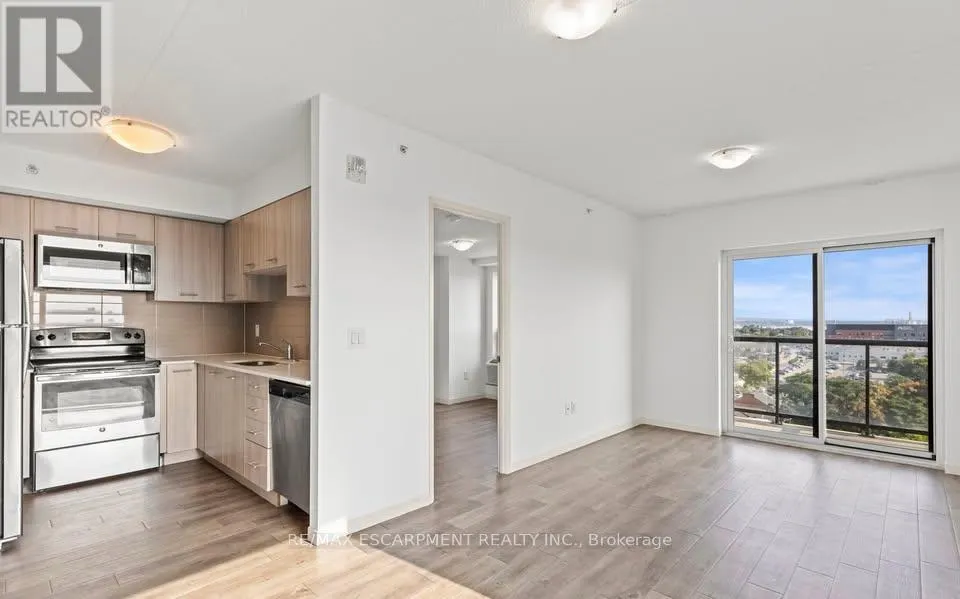 708 - 220 CANNON STREET E
