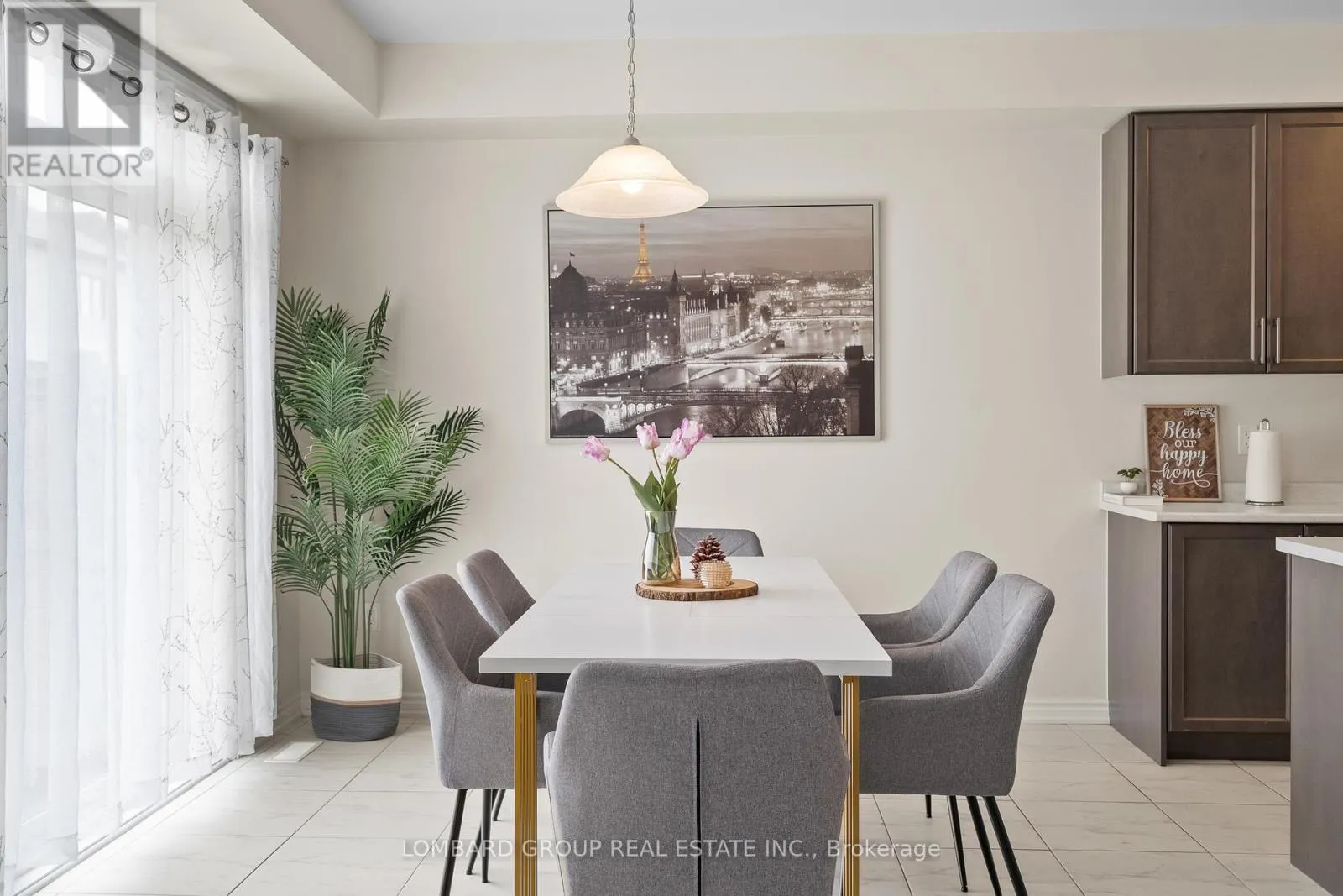 212 VANILLA TRAIL