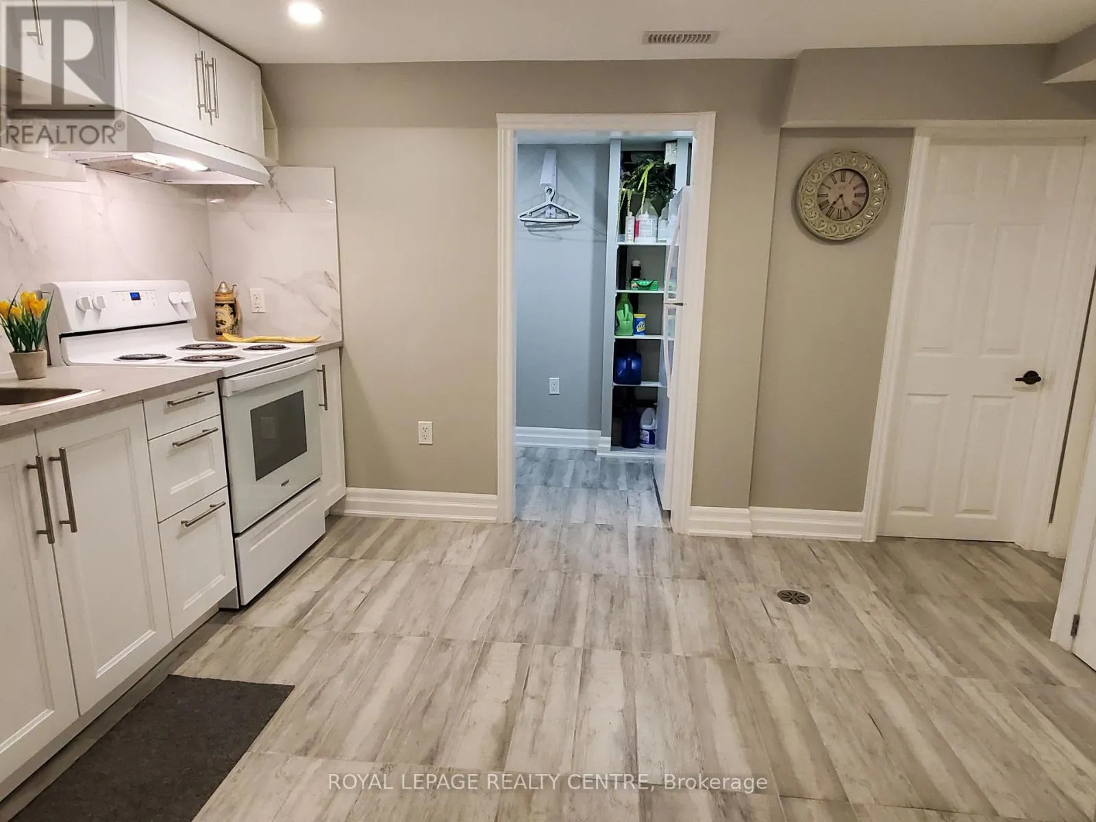 5 MOUNTAINVIEW DRIVE