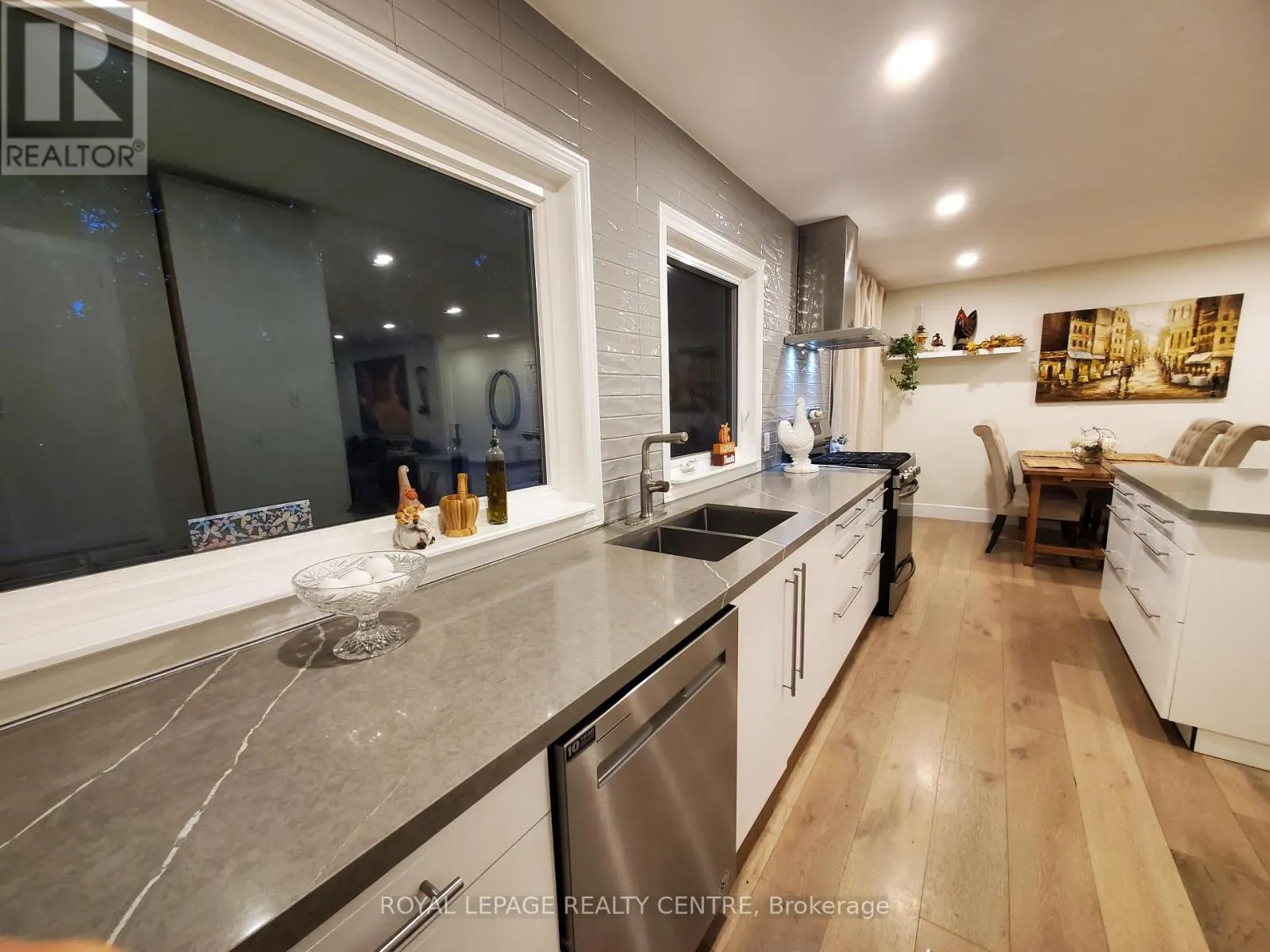 5 MOUNTAINVIEW DRIVE
