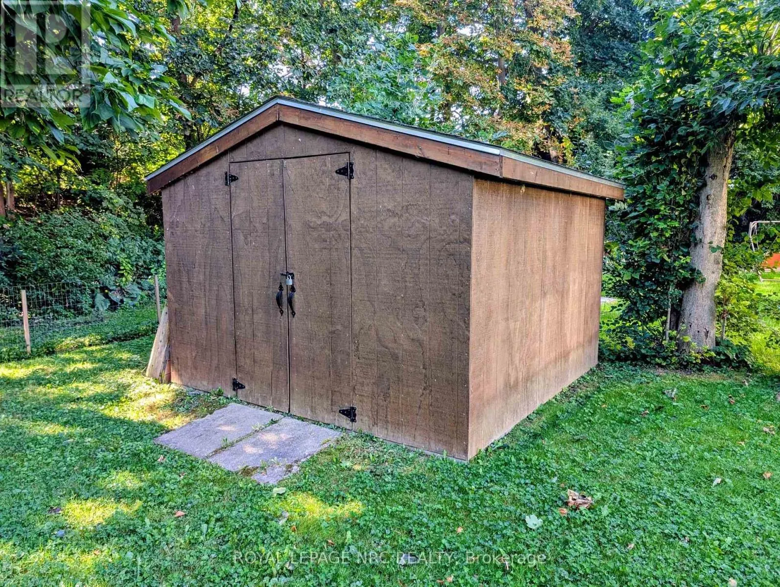 4132 CHIPPAWA PARKWAY