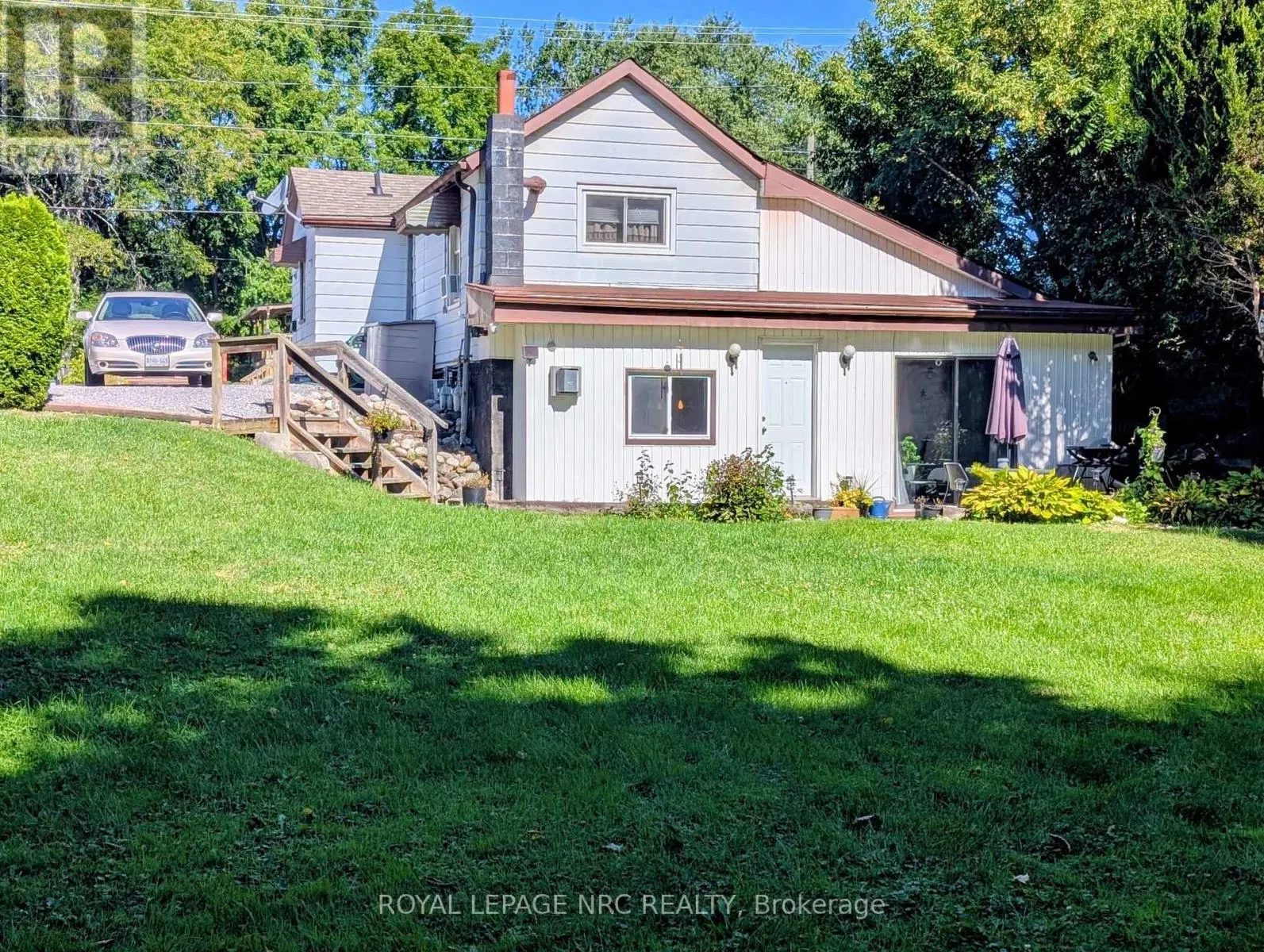 4132 CHIPPAWA PARKWAY