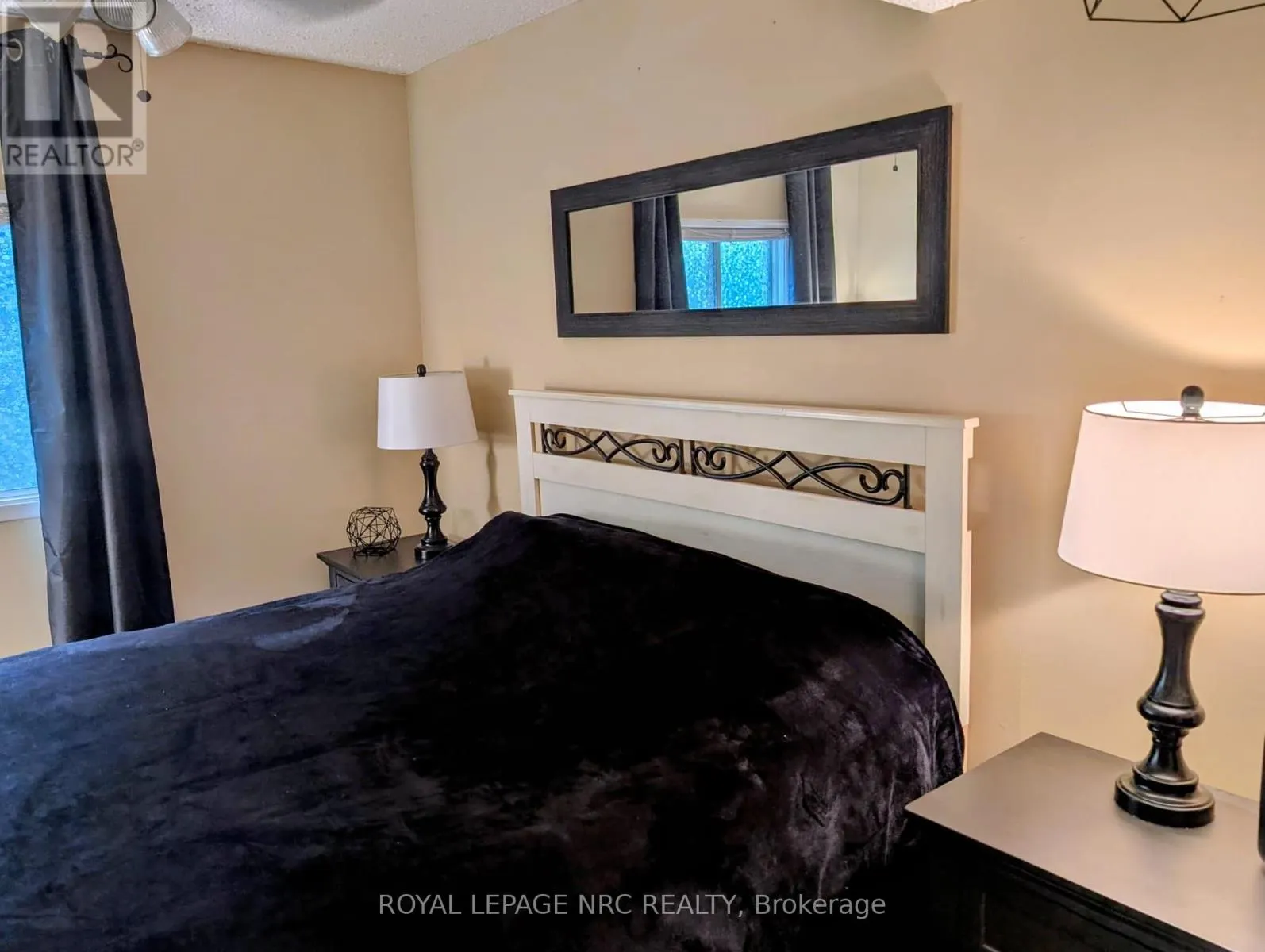 4132 CHIPPAWA PARKWAY
