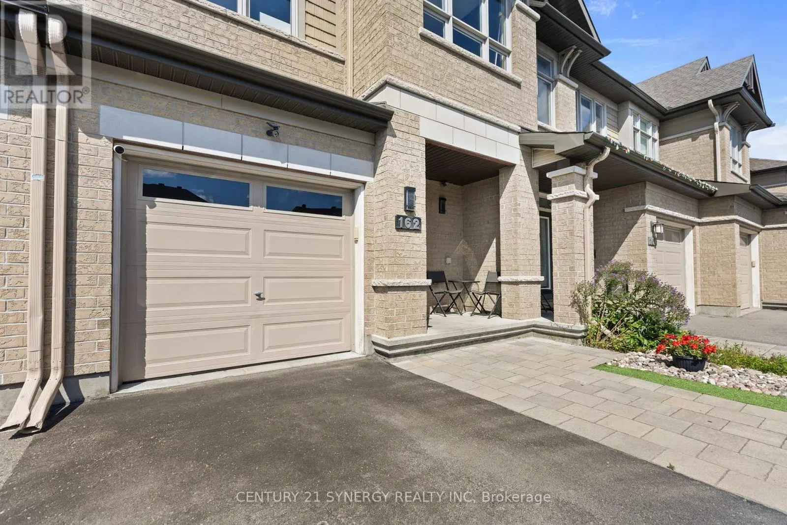 162 POPPLEWELL CRESCENT