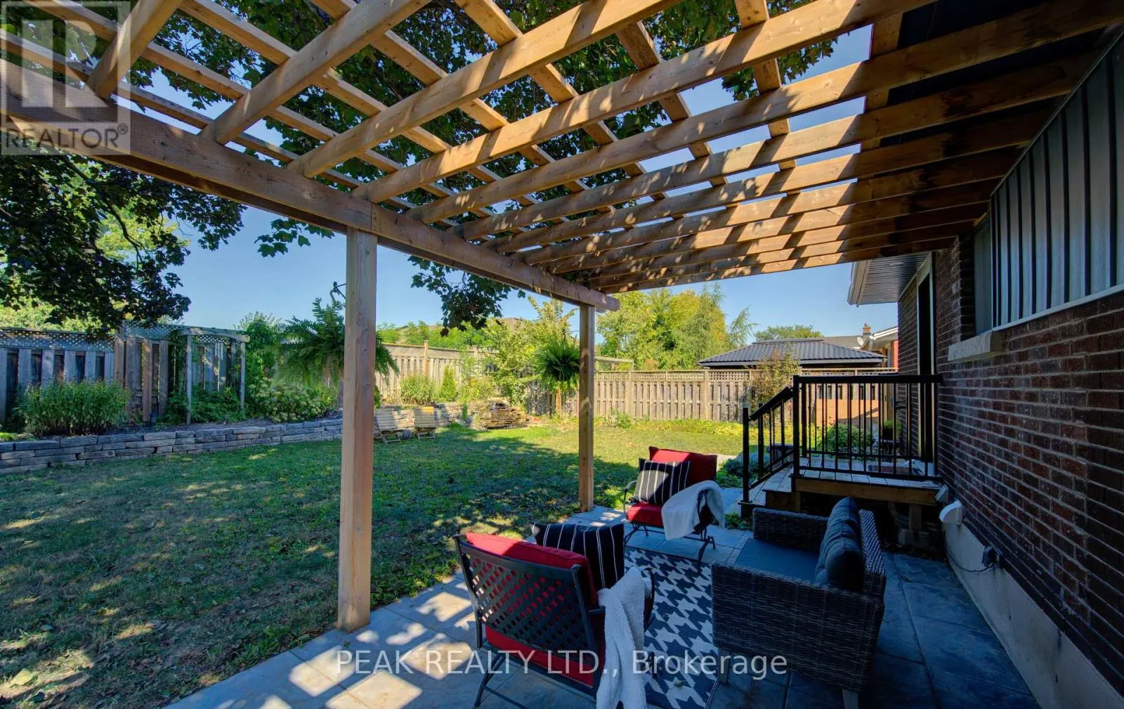 120 TRAFALGAR AVENUE