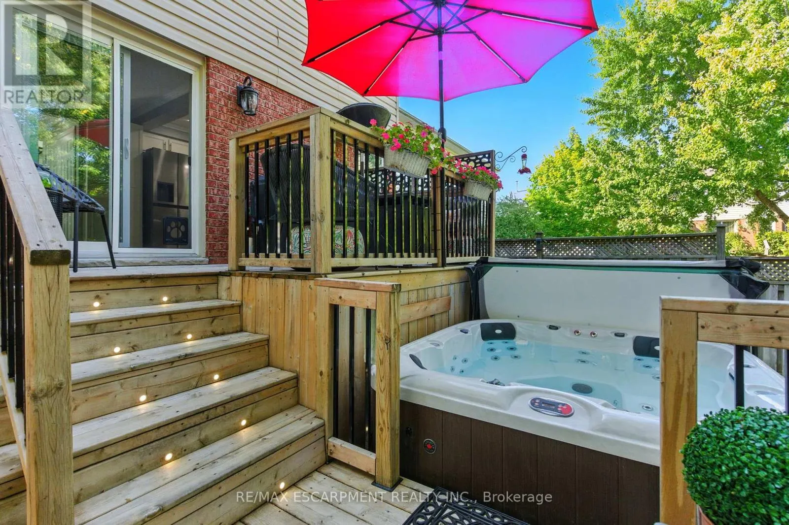 36 PINECREEK ROAD
