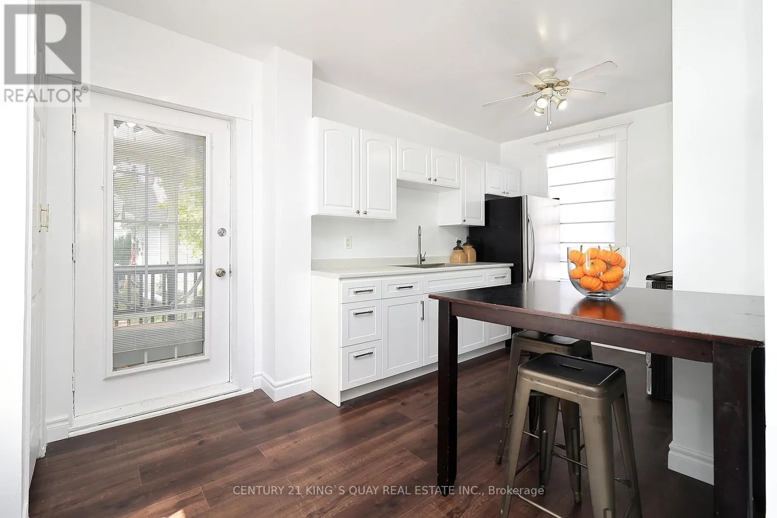 51 ALBERT STREET S