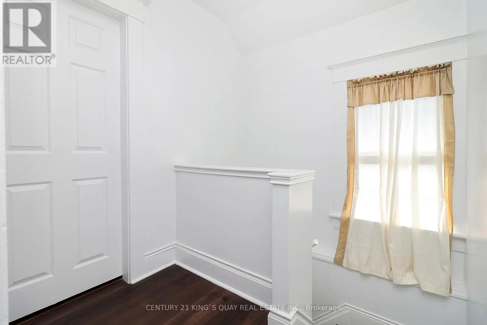 51 ALBERT STREET S