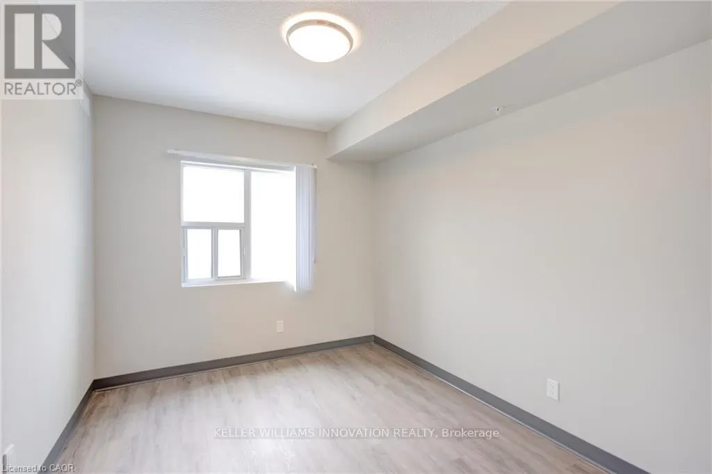 405 - 595 STRASBURG ROAD