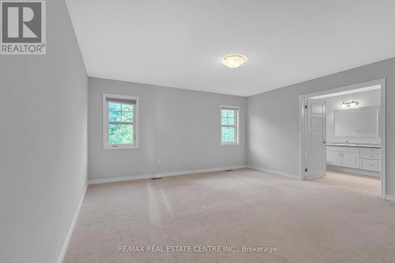 260 SHADY GLEN CRESCENT
