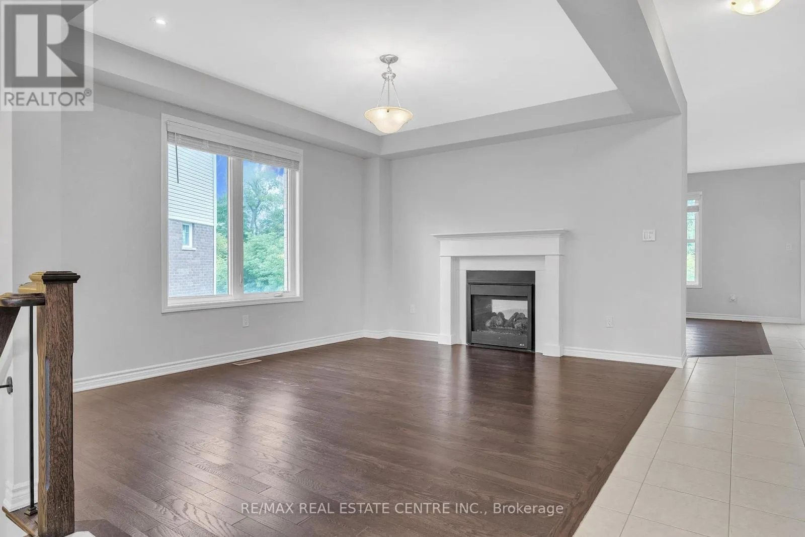260 SHADY GLEN CRESCENT