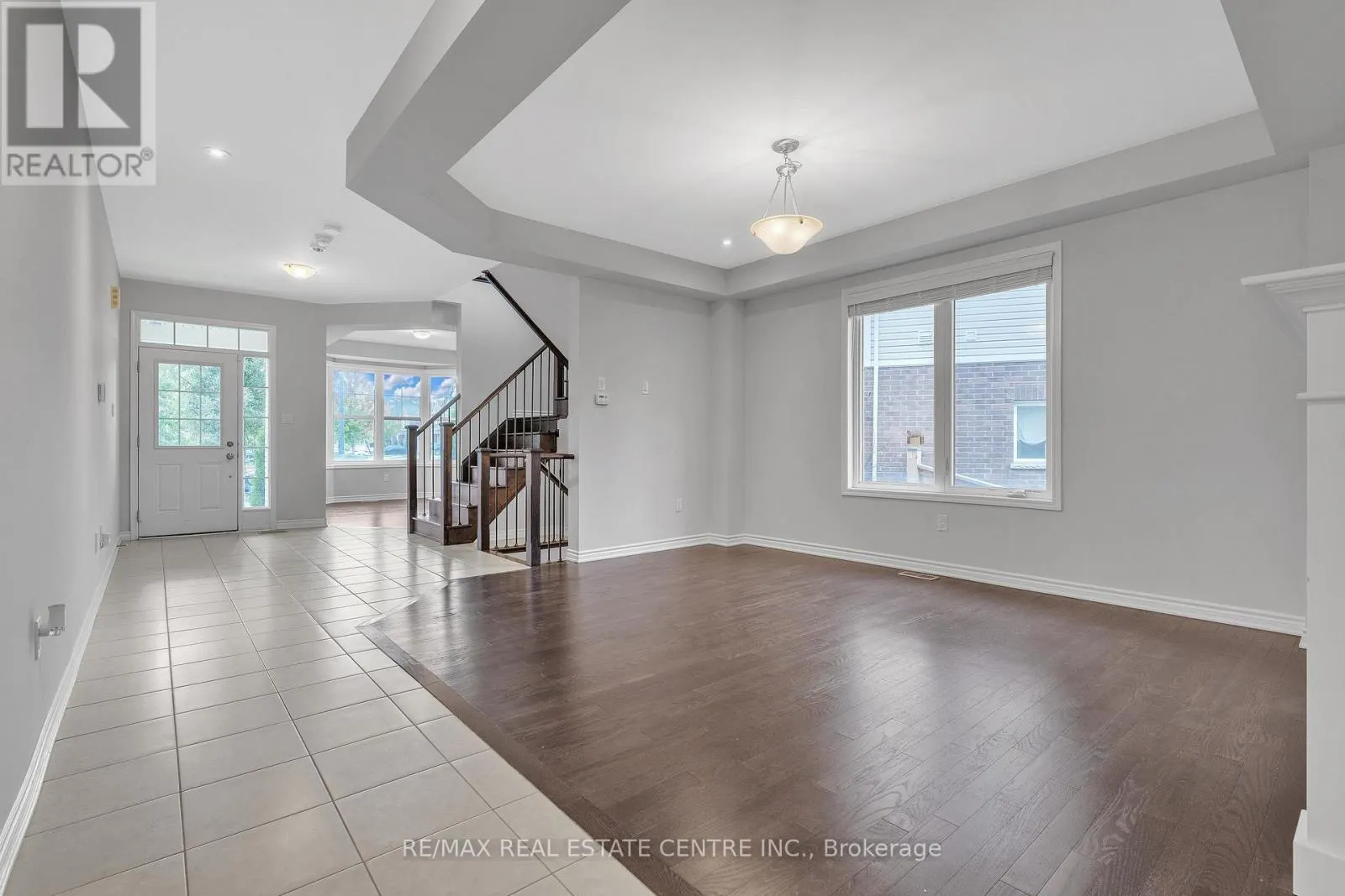 260 SHADY GLEN CRESCENT