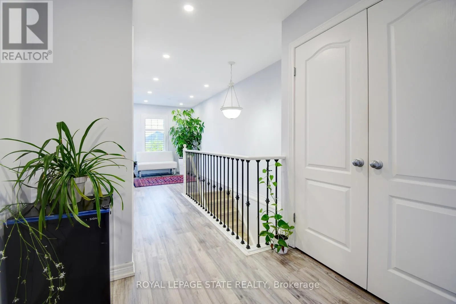 106 WHITEFISH CRESCENT