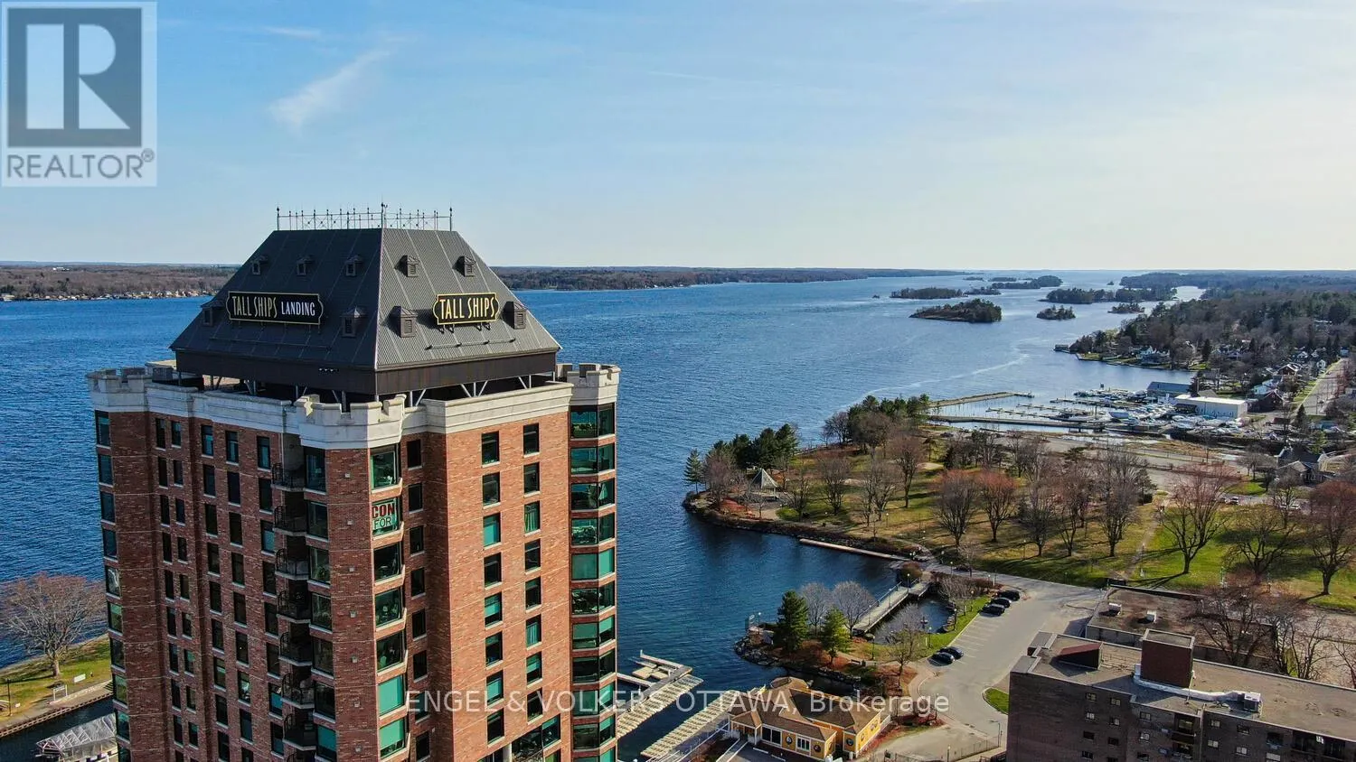 1702 - 15 ST ANDREW STREET