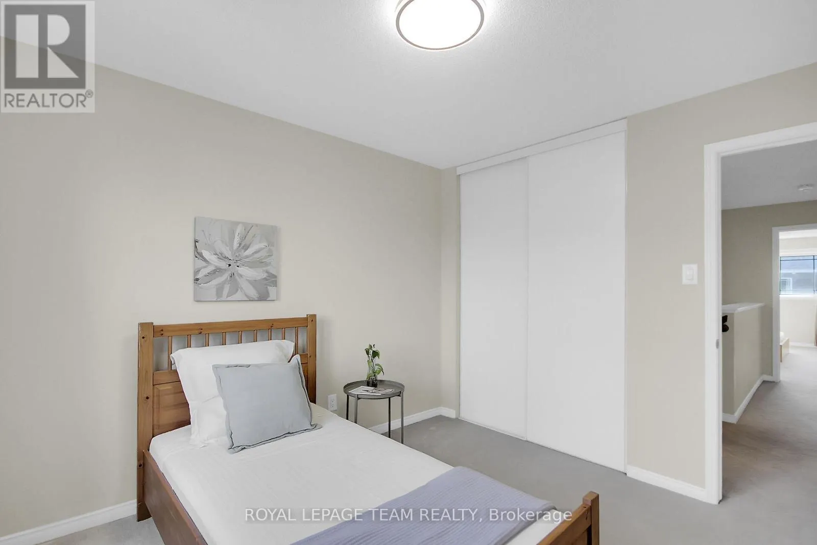 1464 CARRONBRIDGE CIRCLE