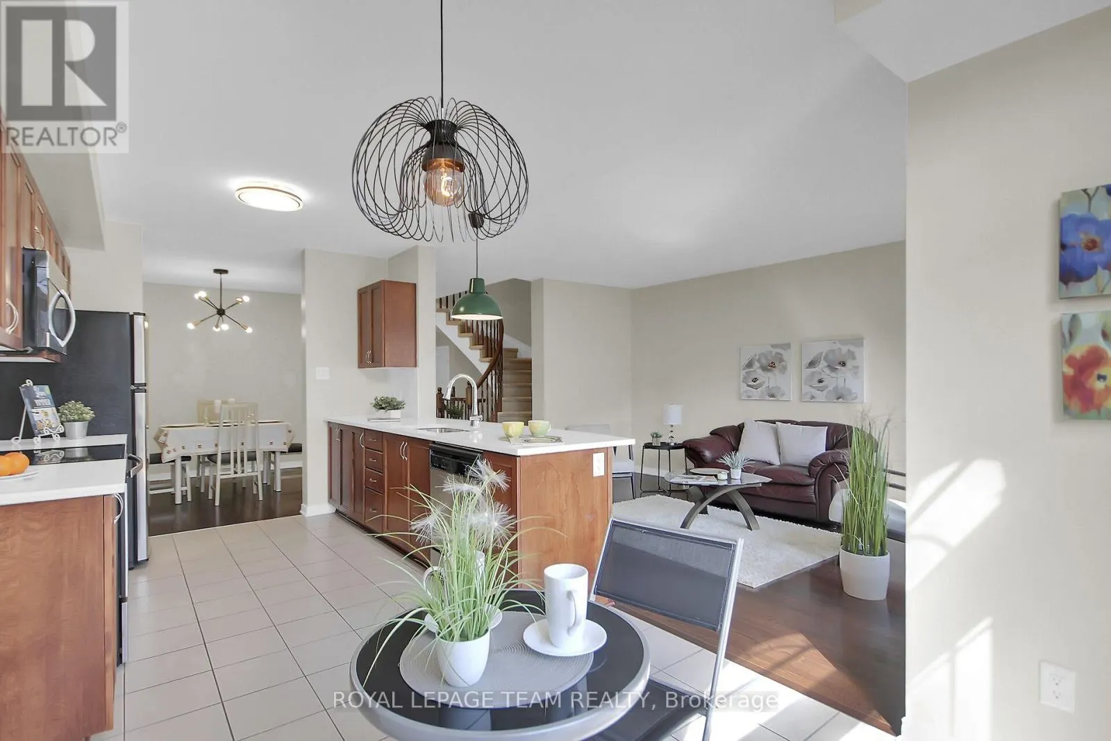 1464 CARRONBRIDGE CIRCLE