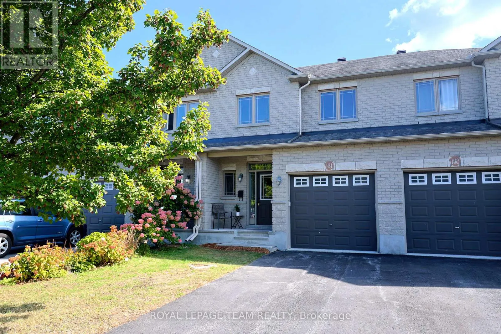 1464 CARRONBRIDGE CIRCLE