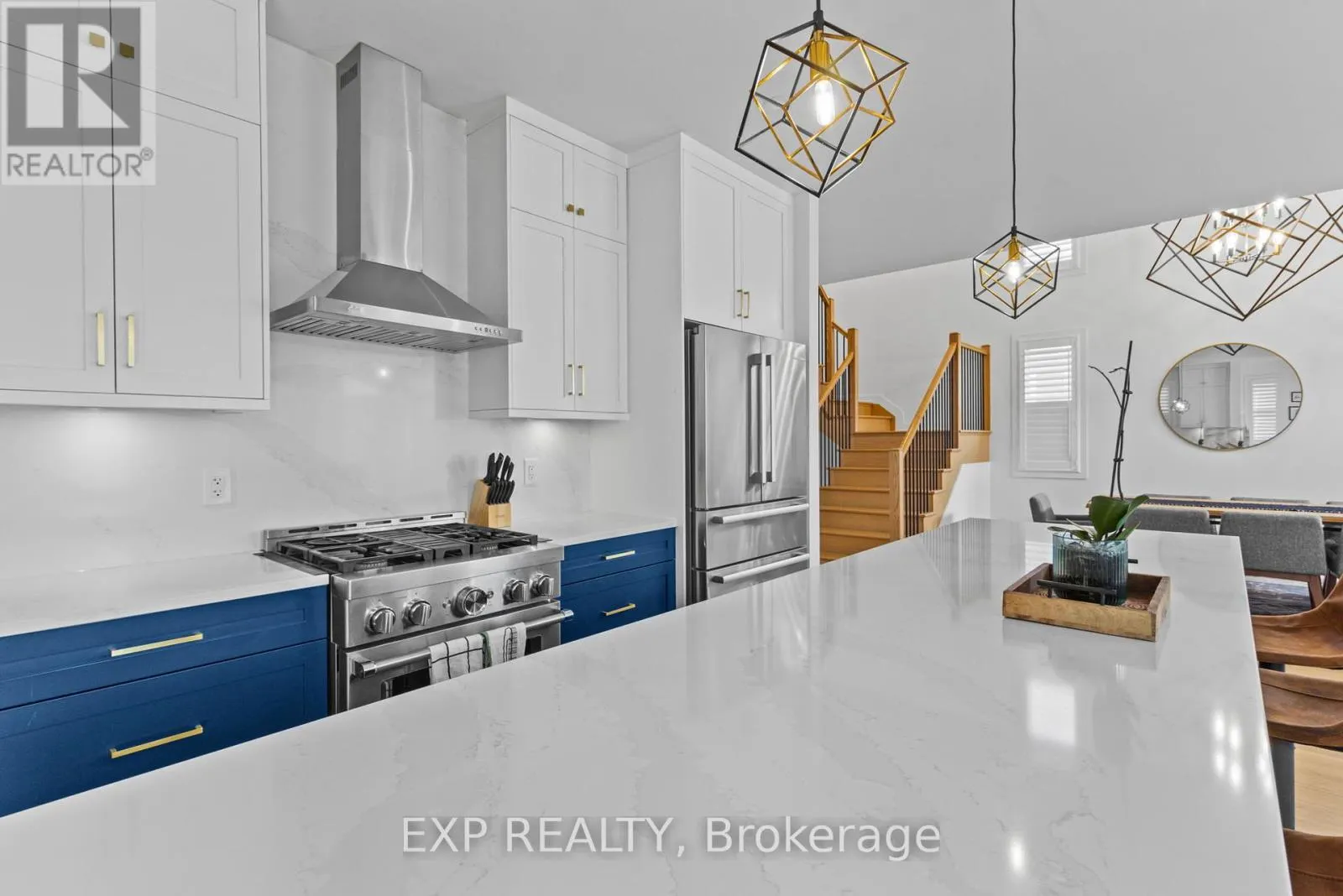 4556 KELLY FARM DRIVE