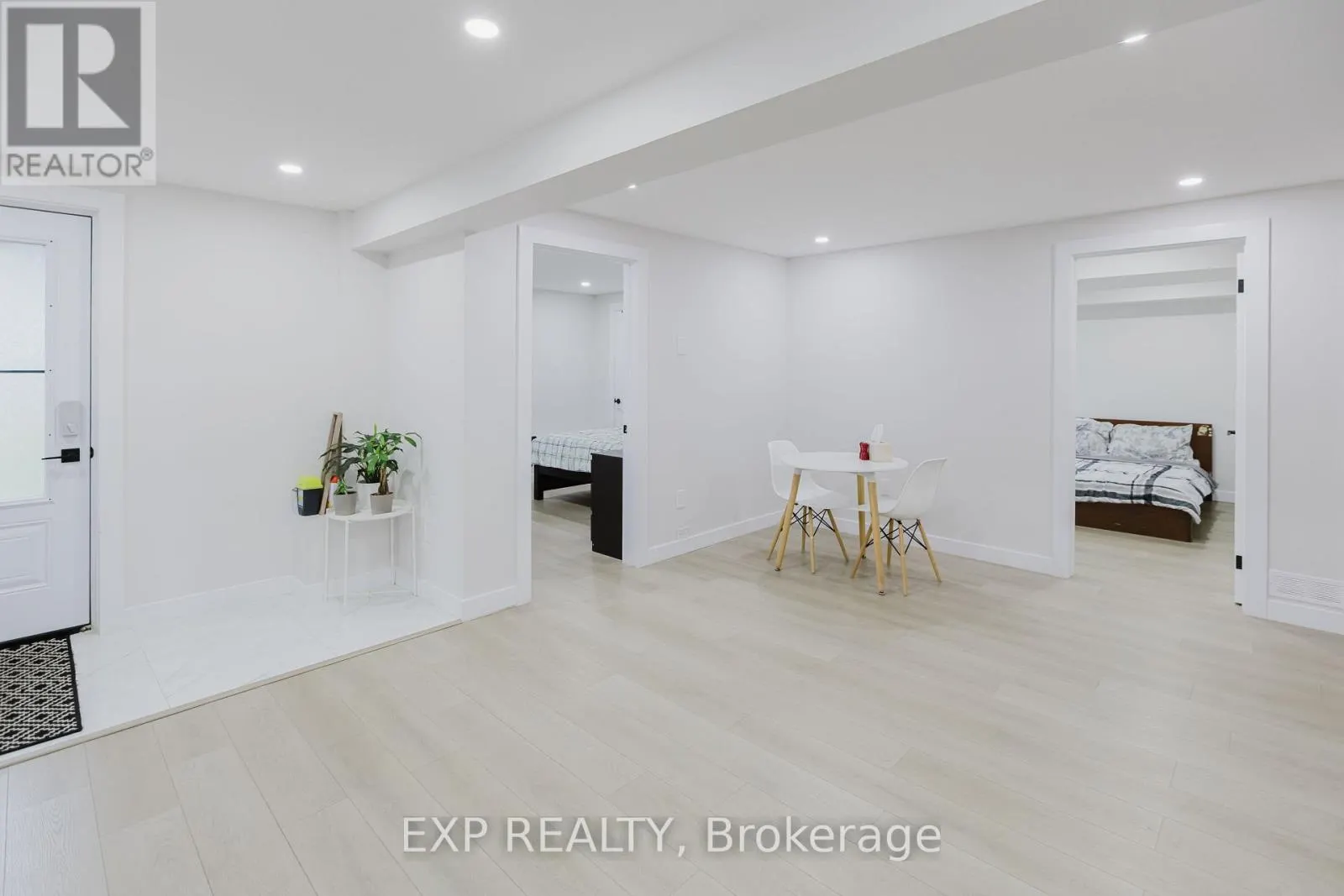 4556 KELLY FARM DRIVE