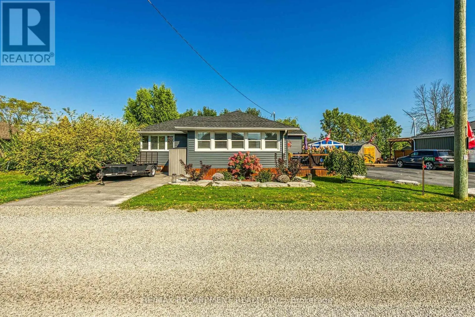 2011 LAKESHORE ROAD