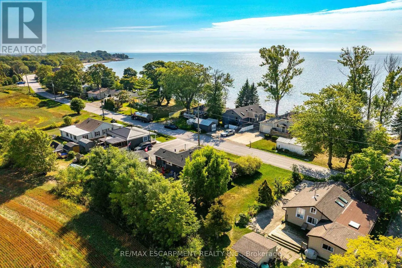 2011 LAKESHORE ROAD
