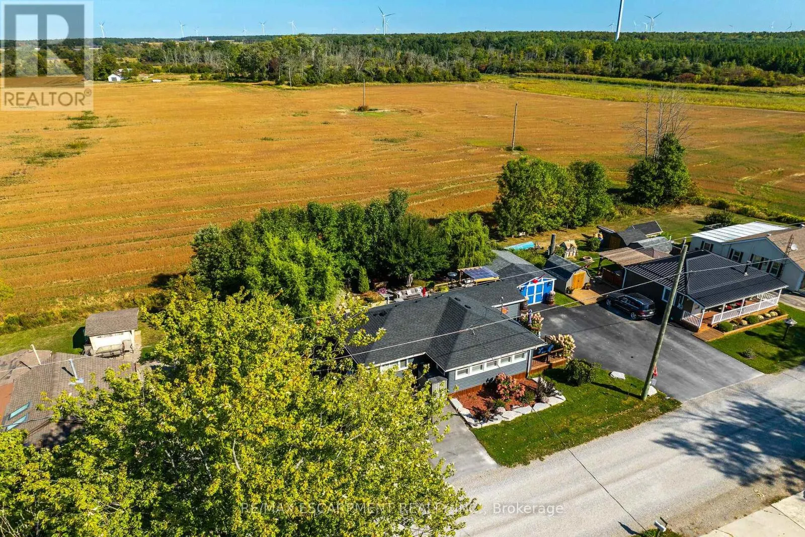 2011 LAKESHORE ROAD