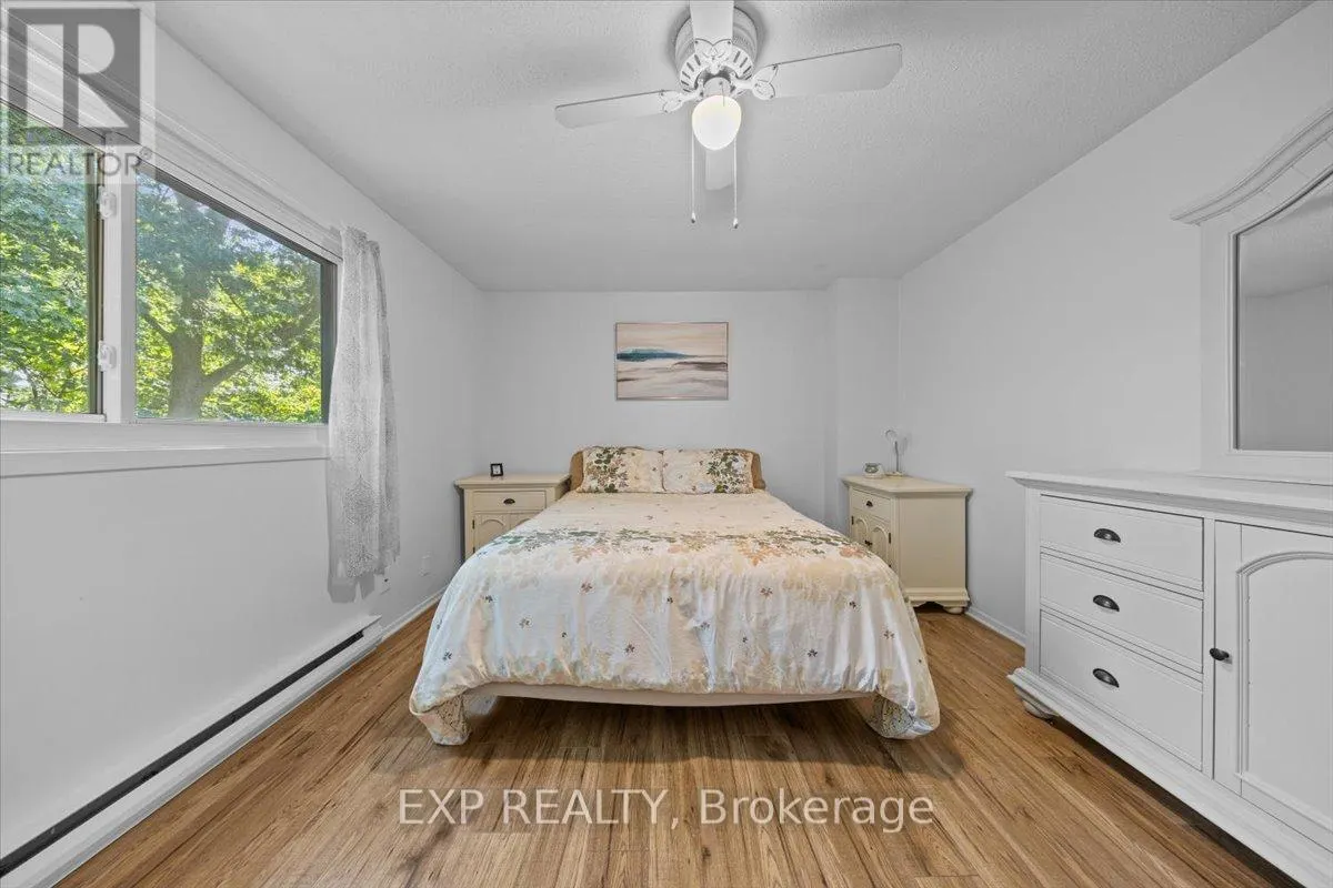 3166 STOCKTON DRIVE