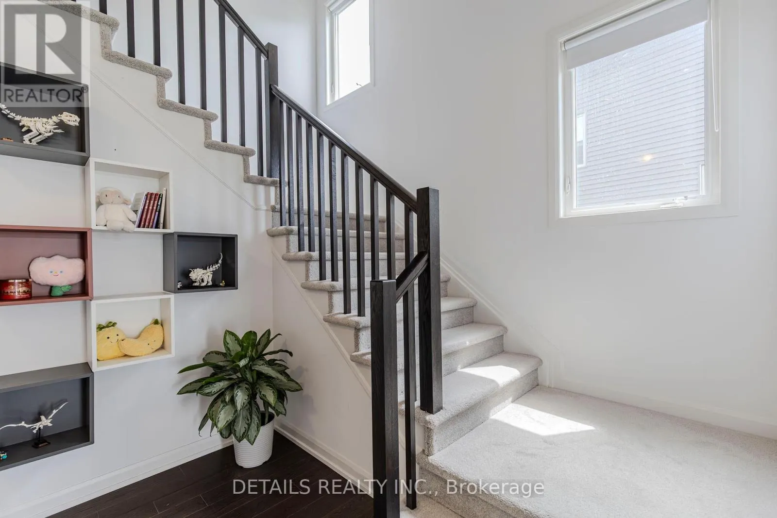 372 STERLING AVENUE