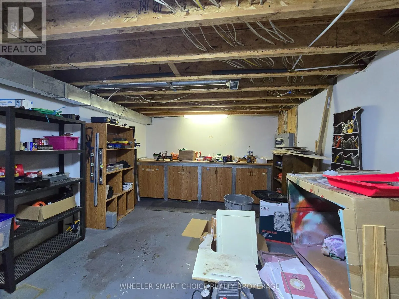 15206 COLONIAL DRIVE