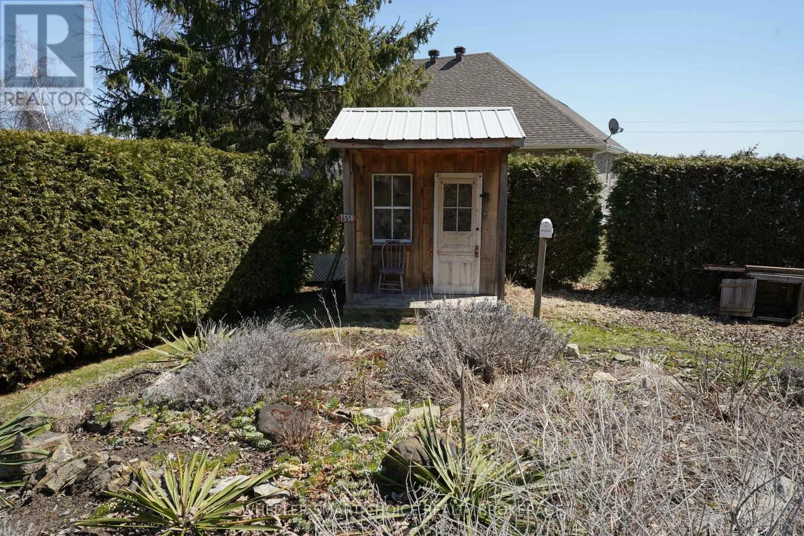 15206 COLONIAL DRIVE