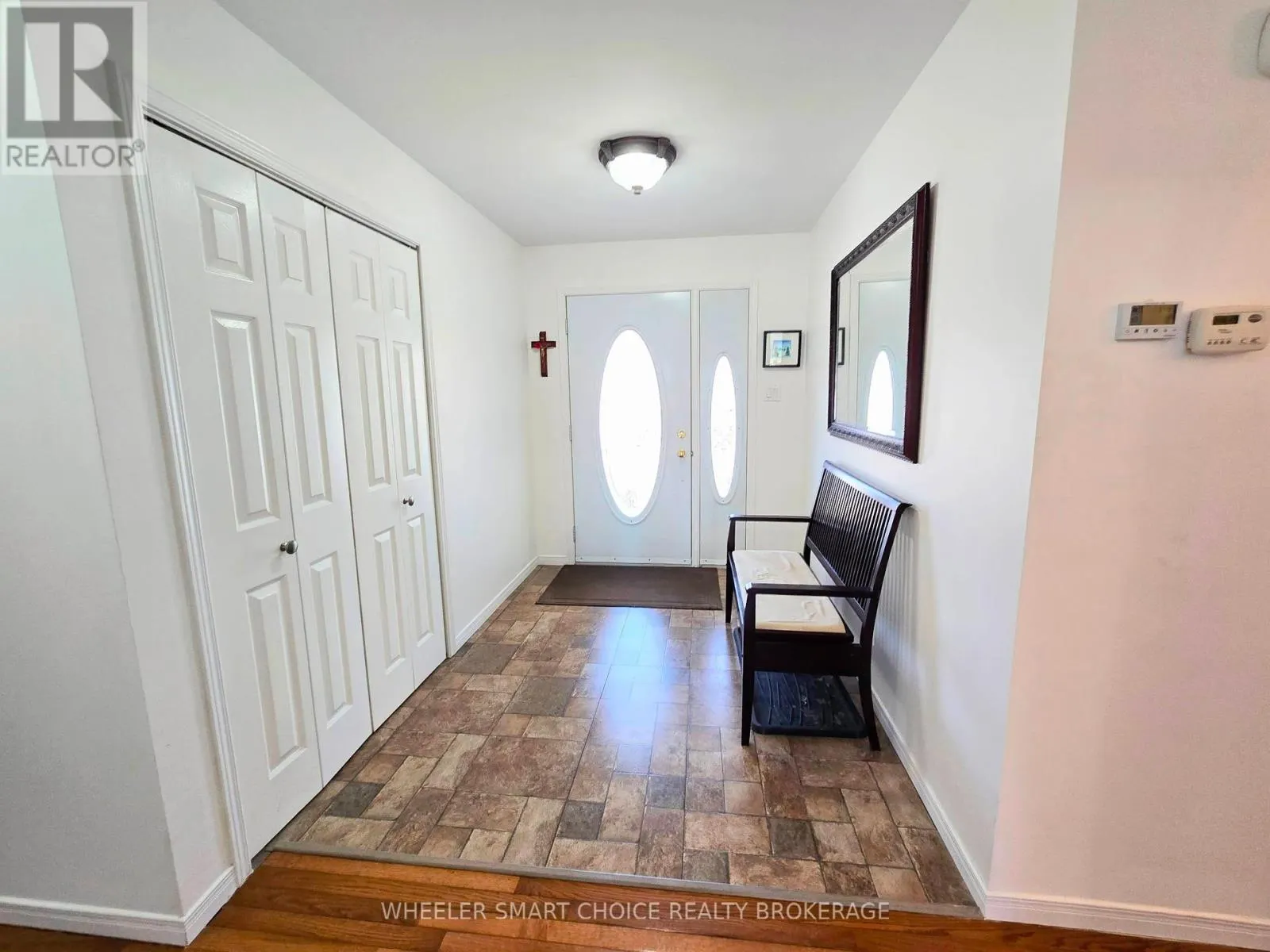 15206 COLONIAL DRIVE