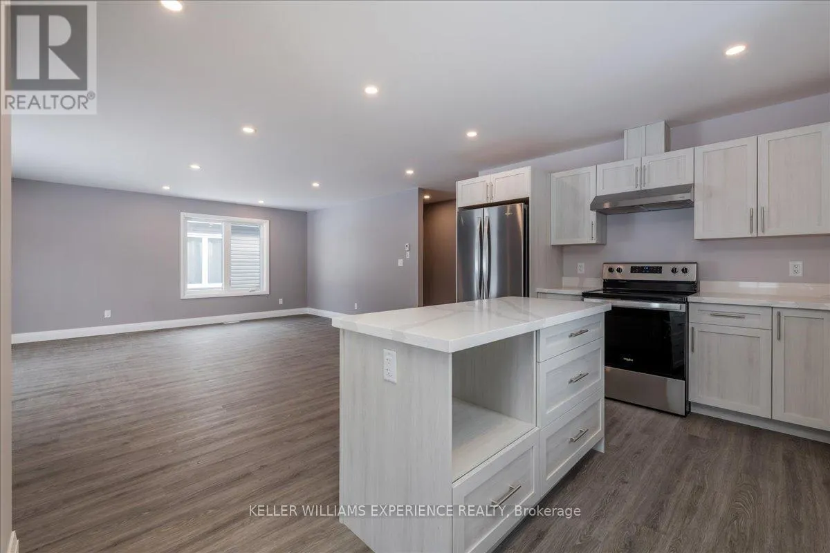 145 PINE STREET W