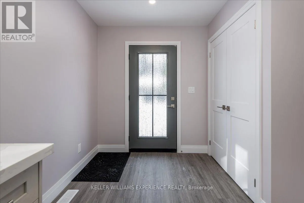 145 PINE STREET W