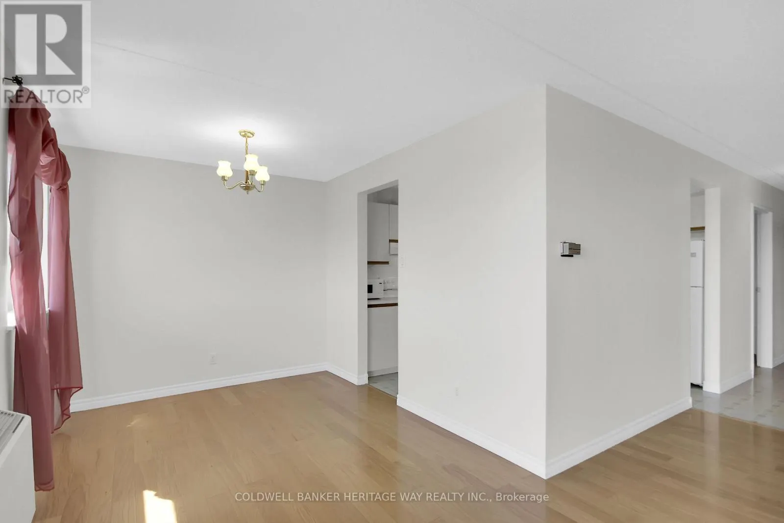405 - 206 WOODWARD STREET