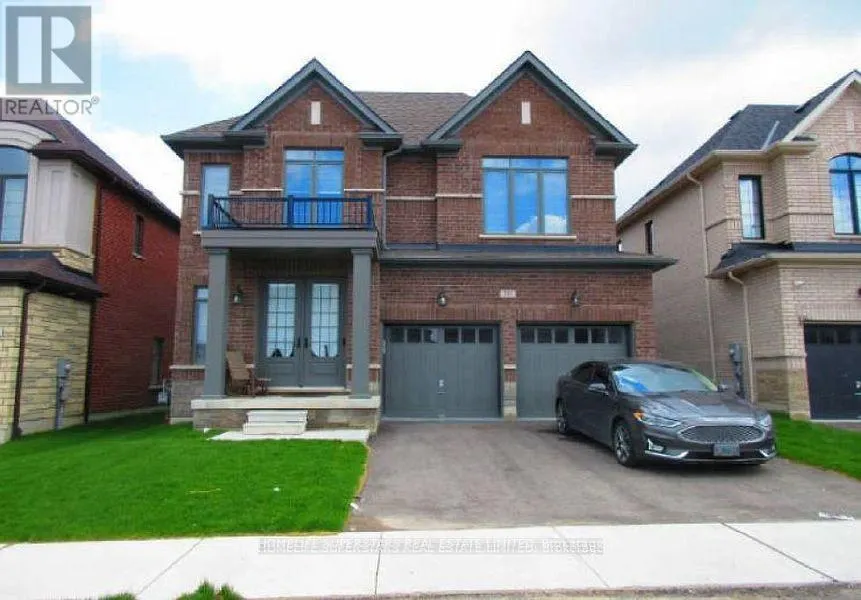 795 QUEENSTON BOULEVARD