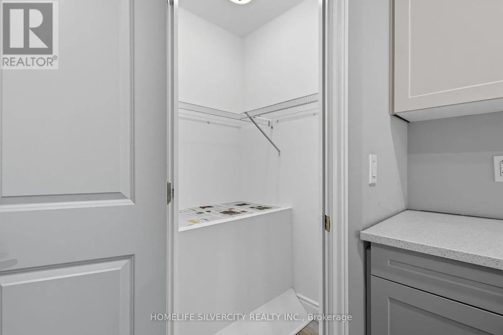 3543 HALLEE CRESCENT