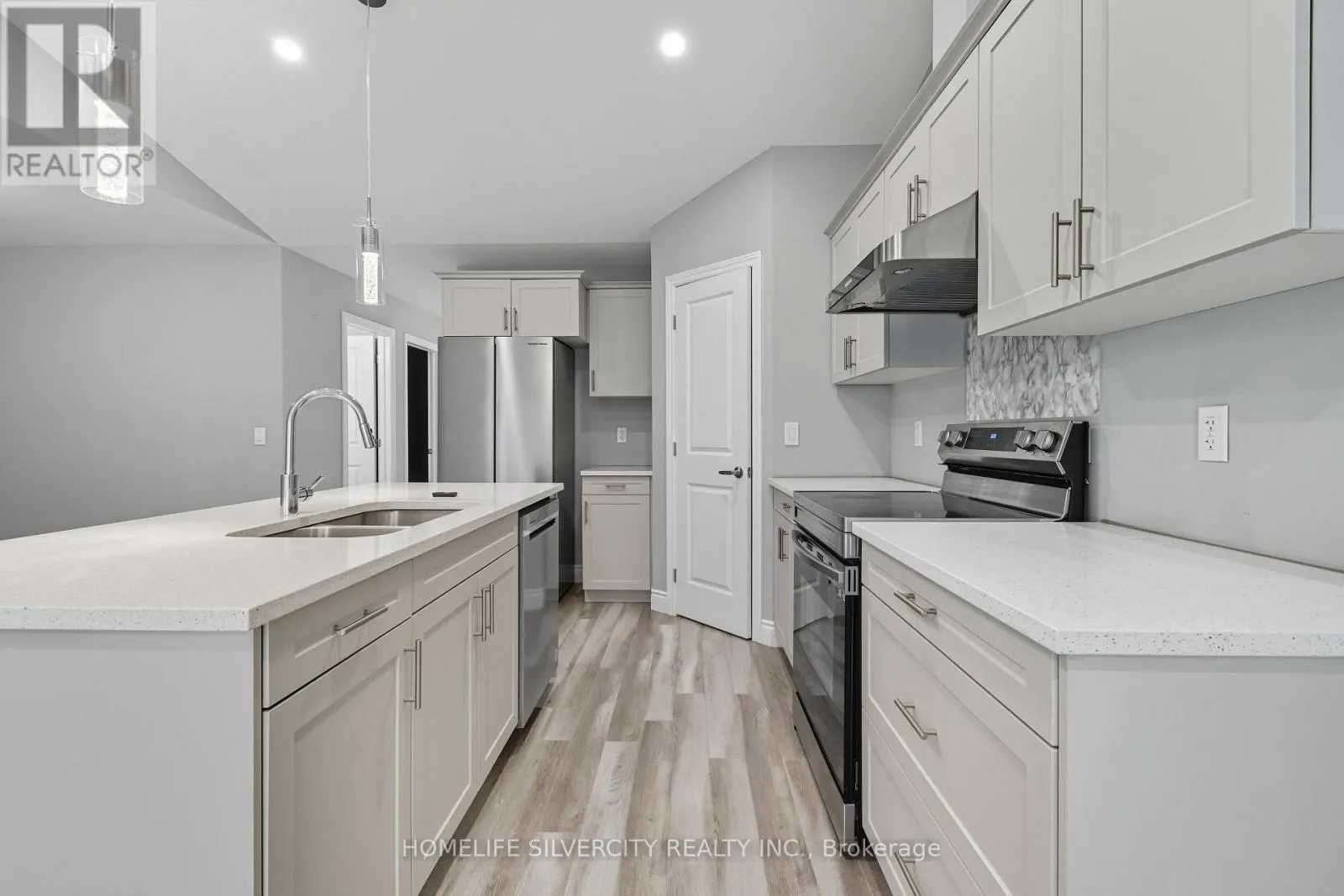 3543 HALLEE CRESCENT
