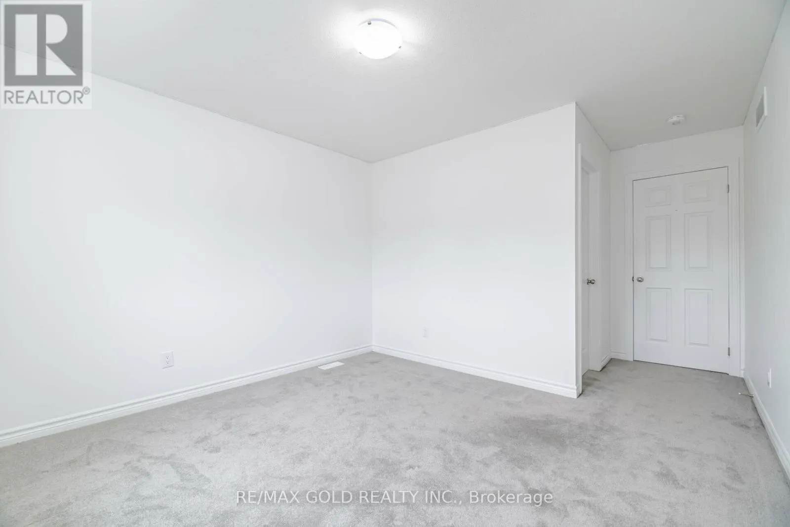 46 BEAUCHAMP DRIVE