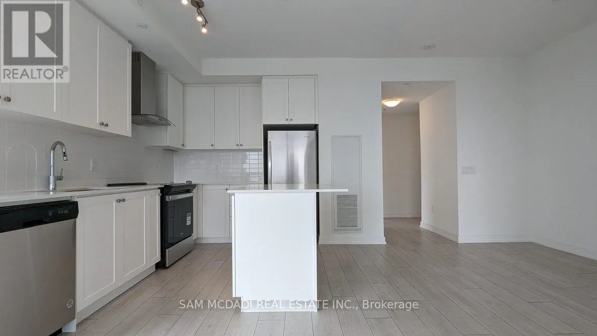 1608 - 55 DUKE STREET W