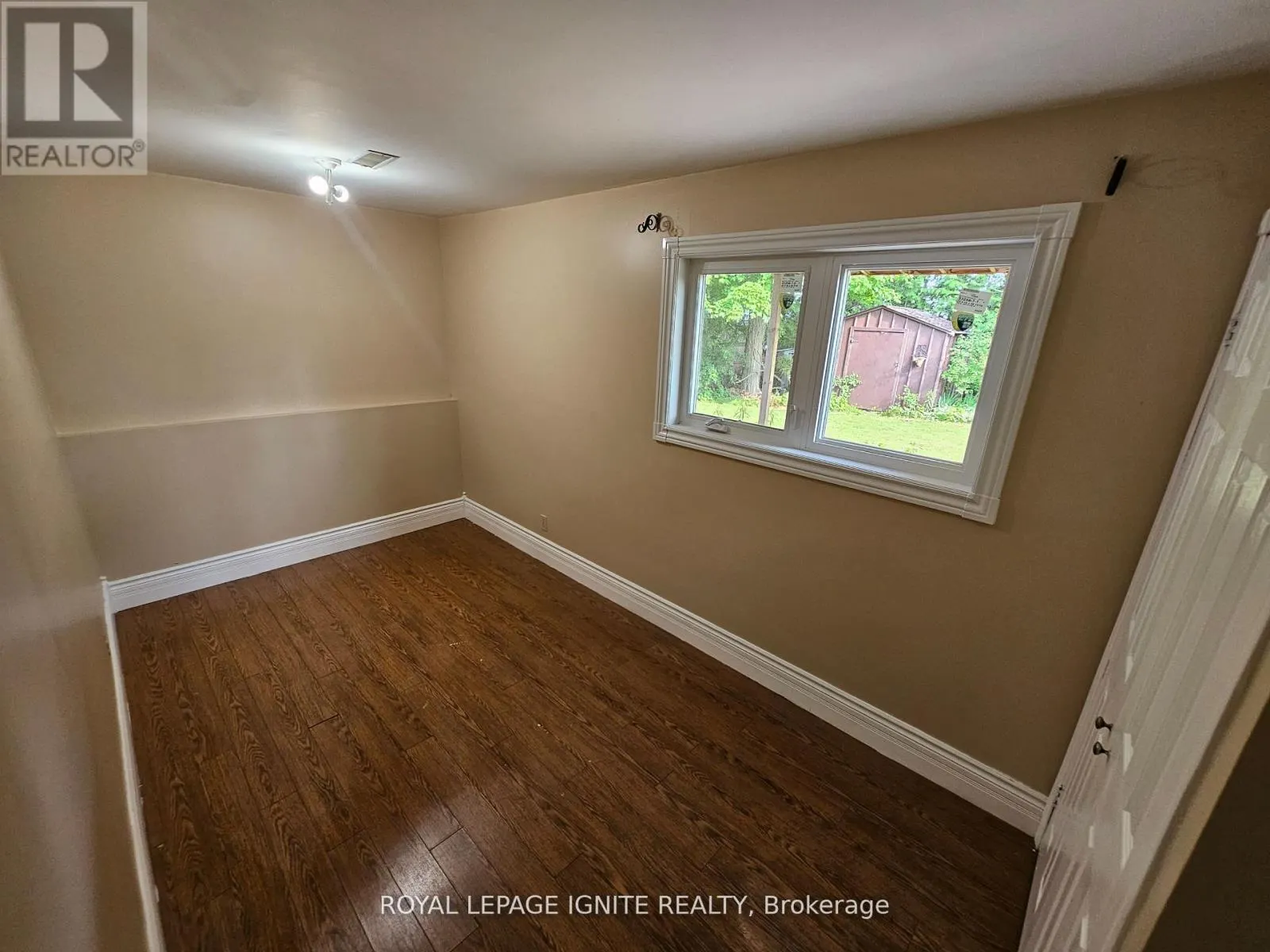 253 WOODLAND DRIVE N
